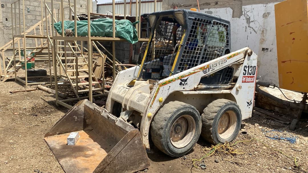 Bobcat s130, skid steer loader, Model 2012